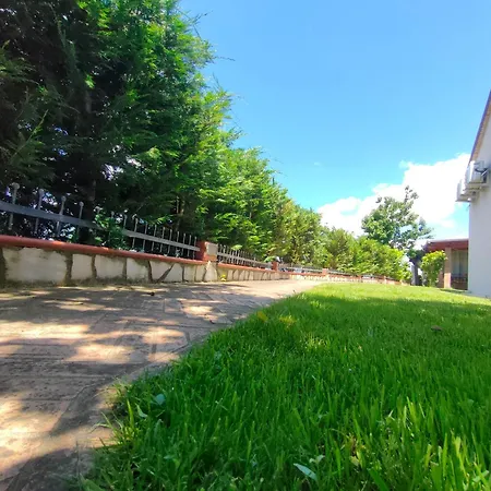 La Casa Del Fungo بيت للعطل *